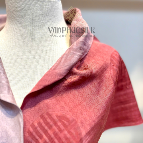 Khăn Vân cổ Ombre Mẫu Đơn