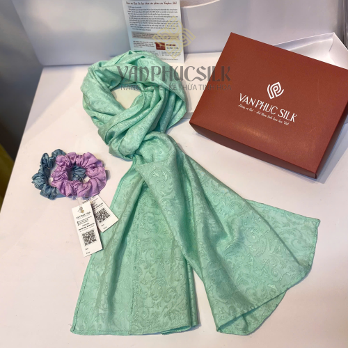 Khăn lụa vân cổ Lá Lan Tây