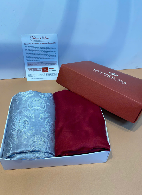 SET QUÀ TÌNH THÂN